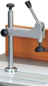 Eksenterfastpenner for 30x6 mm T-spor